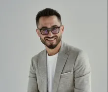 Speaker image - Wojtek Ptak